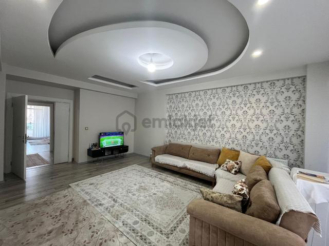 Bağcıların Kalbi Göletli Civarında Bakımlı 3+1 Satılık Daire 5