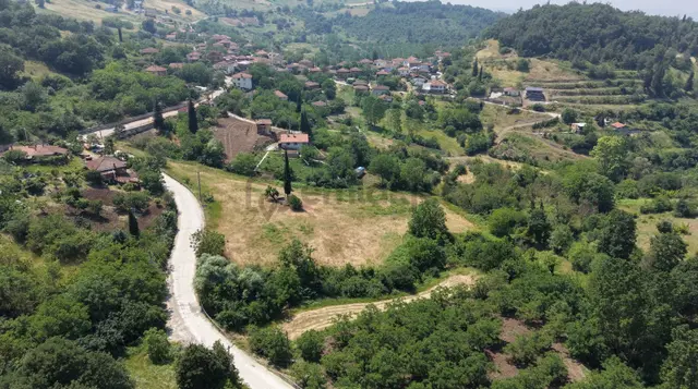 Çamdibi Köyün'de Köye Yakın Asfalta Cephe 991m2 Tarla! 2