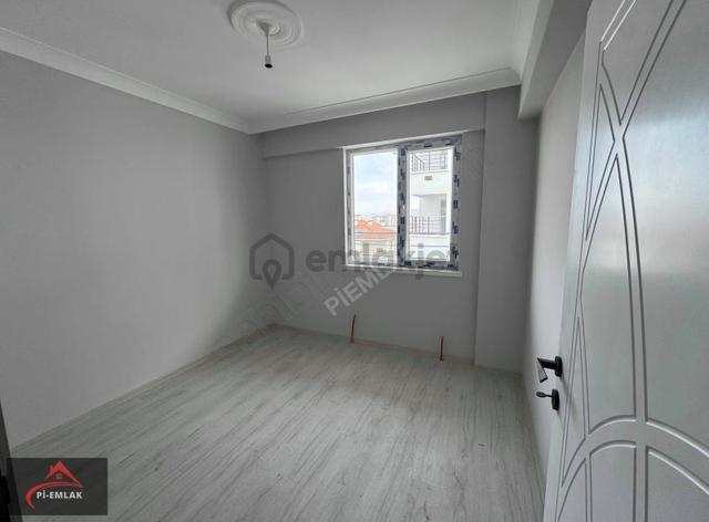 Beşikkaya Mahallesi İstanbul Borsa Lise Karşısı Ara Kat 3