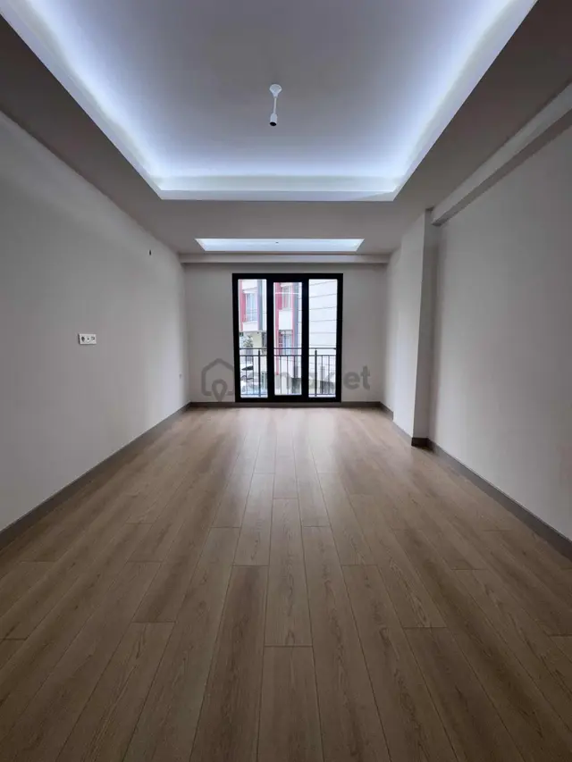 Arnavutköy Anadolu Mahallesinde Satılık 2+1 Lüks Daire 4