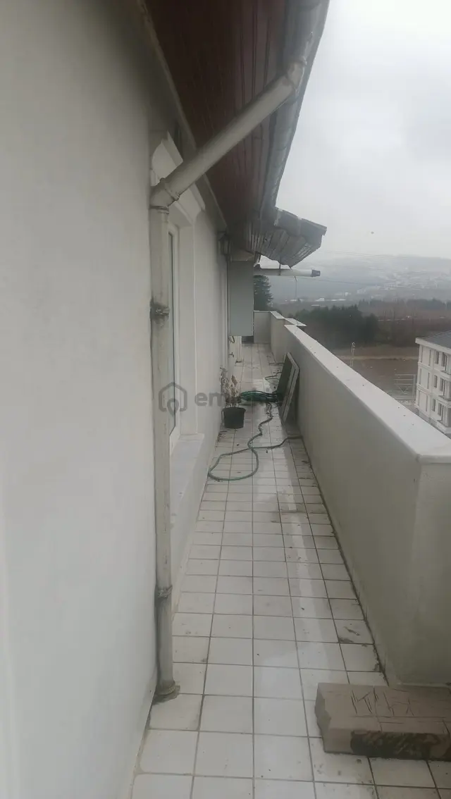 Arifbey Mahallesinde Teras Kat İki Adet 2+1 Daireler Satılık 5