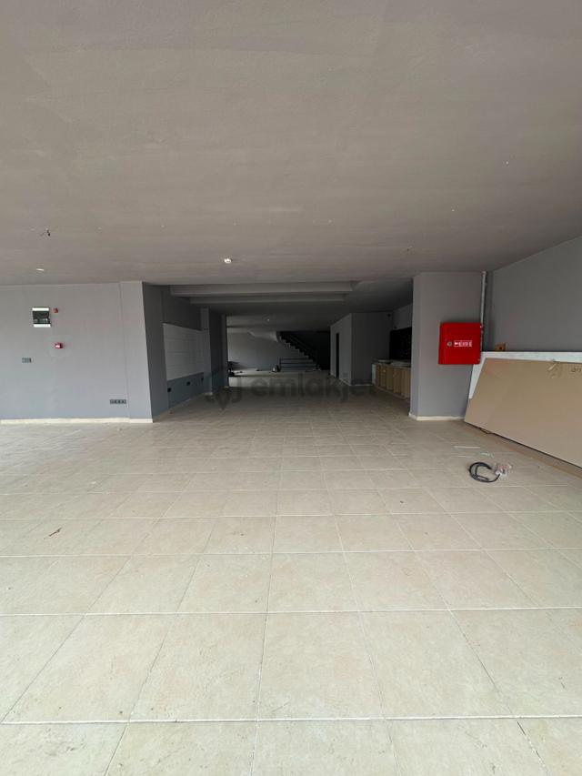 Kepez Devlet Hastanesine Komşu 1.000 M2 Kiralık Dükkan 3