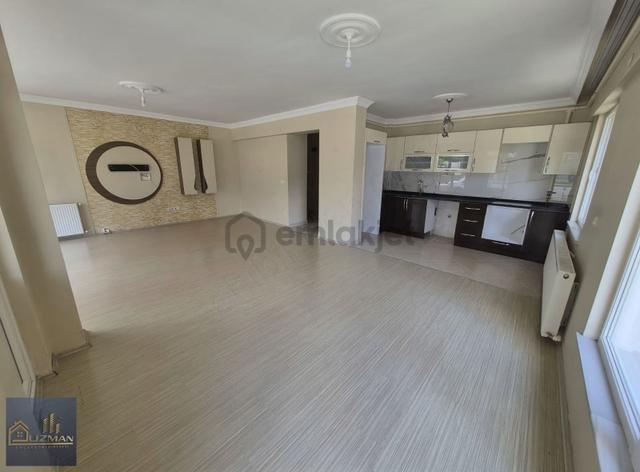 Uzman Emlak'tan Site İçinde Masrafsız Satılık 3+1 Daire 4