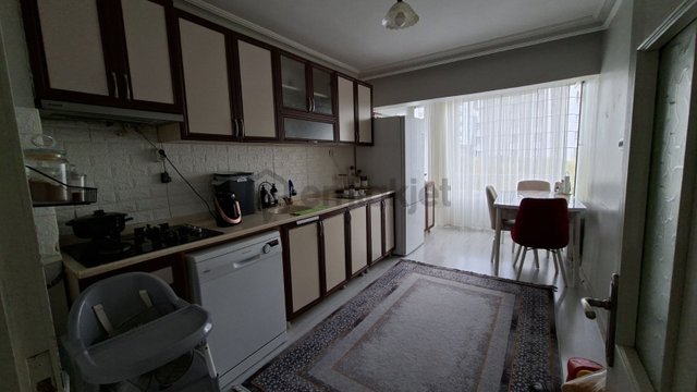 Elvankent Topcu'da Arakat Güney Önü Açık Yol Cephe 3+1 Elvankent Topcu'da Arakat Güney Önü Açık Yol Cephe 3+1