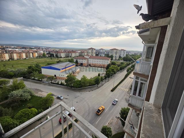 Rw Nestten Batıkent B.ecevit Bulvarında Kiralık Geniş 2+1 1