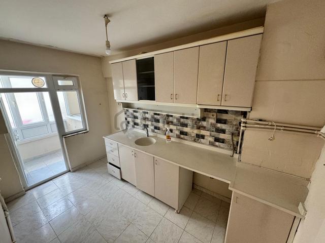 Sincan ║plevne Mah.║masrafsız║1.katta ║3+1║kiralık Daire 2