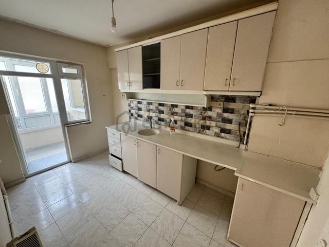 Sincan ║plevne Mah.║masrafsız║1.katta ║3+1║kiralık Daire Sincan ║plevne Mah.║masrafsız║1.katta ║3+1║kiralık Daire