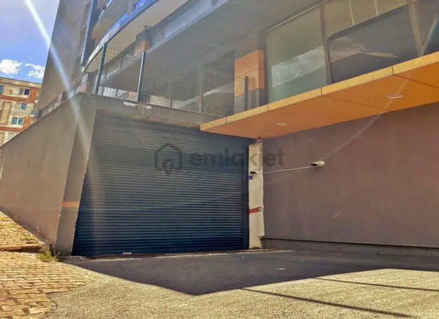 Metrobüse Yürüme Mesafesinde Site İçinde Kiralık 1+1 Daire! 2