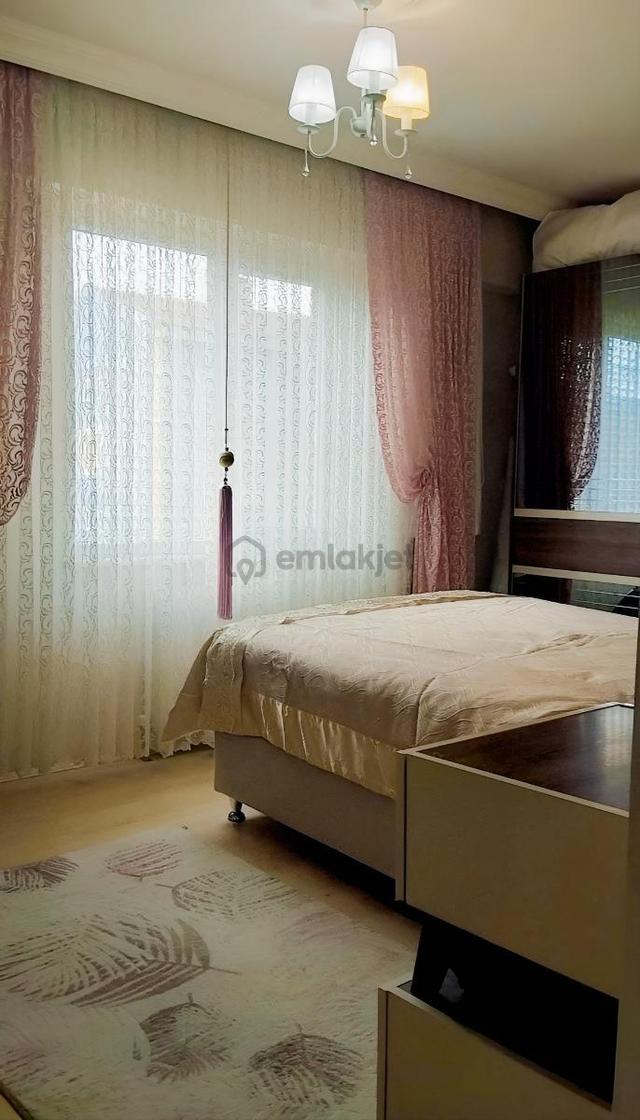 Hanönü Merkez Mah. 2+1 95 M2 3.kat Kombi Asansör Balkon İskanlı 4