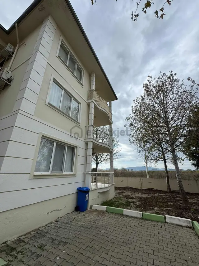 Çiğdem Emlaktan Onat Garden Sitesinde 2+1 Eşyalı Kiralık Daire 3