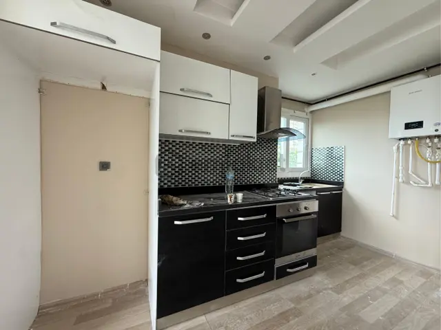 Karslılarda Göl Manzaralı 4+2 Site İçi Satılık Çatı Dublexi Karslılarda Göl Manzaralı 4+2 Site İçi Satılık Çatı Dublexi