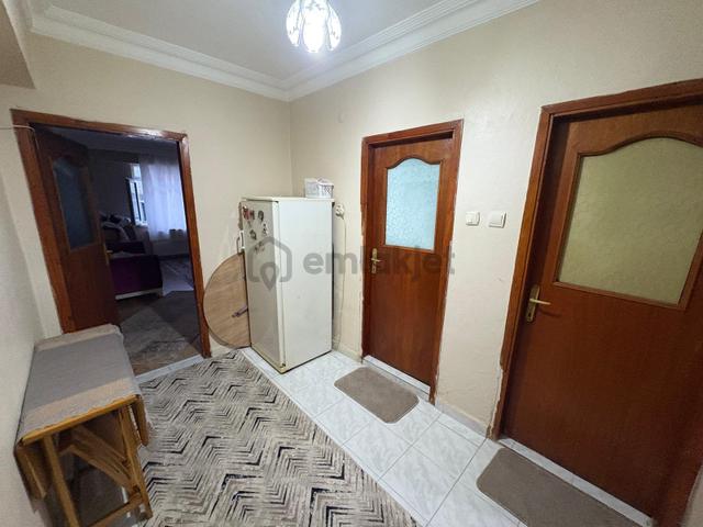 Esenler Ninehatun Mahallesinde /2+1/90m2/3. Kat/ Satılık Daire 4