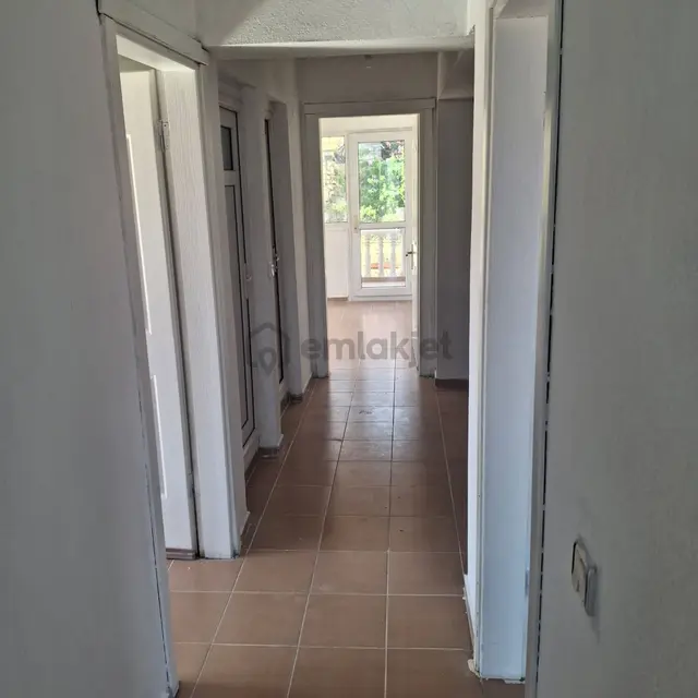 Burak Emlak'tan Bağarasında Kiralık 3+1 Daire 22.500 Tl. 4