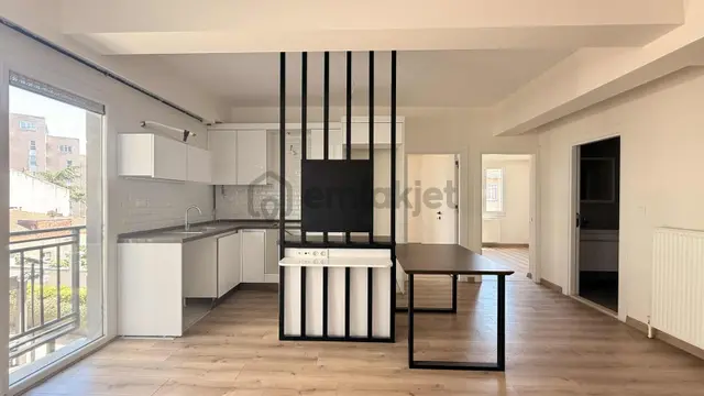 Pendik Çamçeşme Satılık 2+1 Daire Site İçi Merkezi Konum 2
