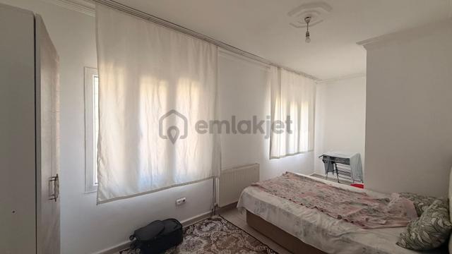 Barak Emlak'tan Merkezi Konumda Satılık 1+1 Geniş Ofis 5