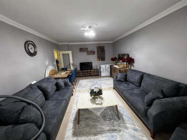 Kanuni Mahallesinde Yapılı Katta Manzaralı 3+1 4