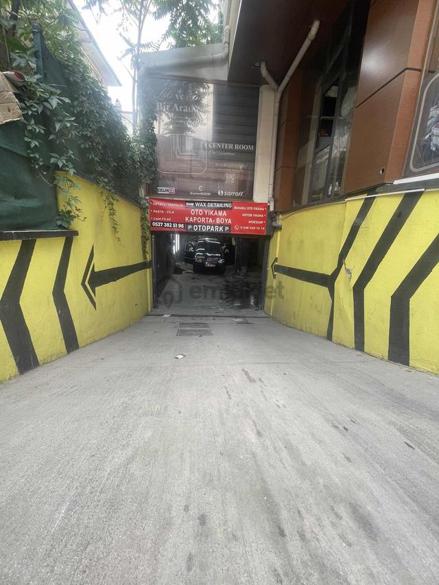Arslan Emlak'tan Devren Caddede Oto Yıkama Kaporta Servisi 3