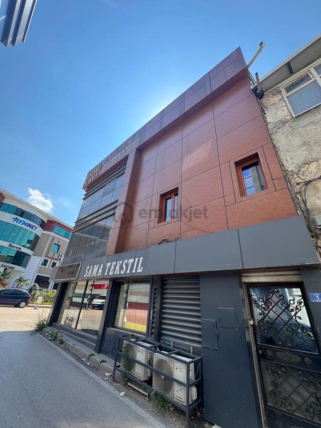 Vişne Caddesi'nde Hazır Kiracılı, Yüksek Getirili Komple Satılık Plaza! 4