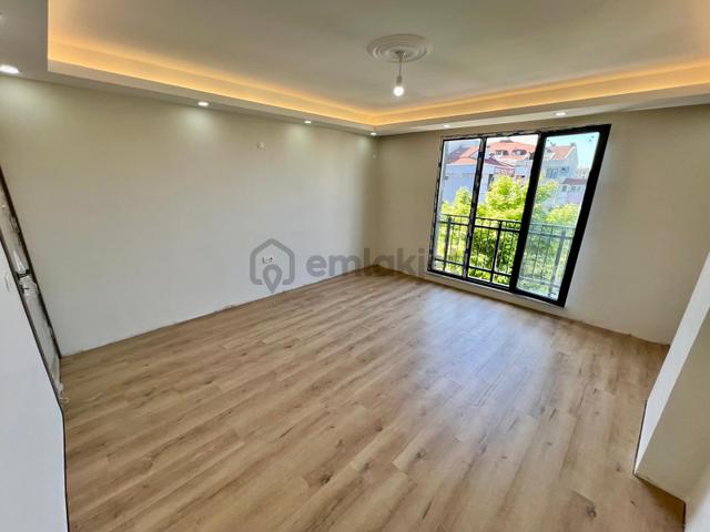 Seba'dan Tevfikbey Mh 2+1 90m2 Otoparklı Yerden Isıtmalı Arakatt 2