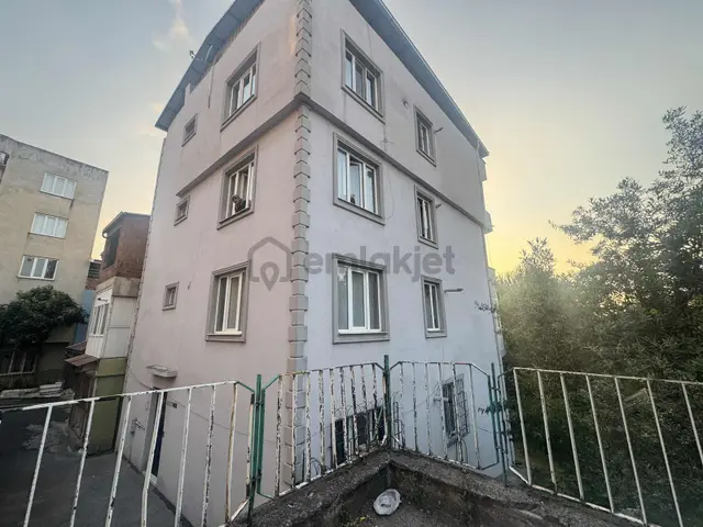 Baglaraltında Bursa Manzaralı Ferah Daire 3