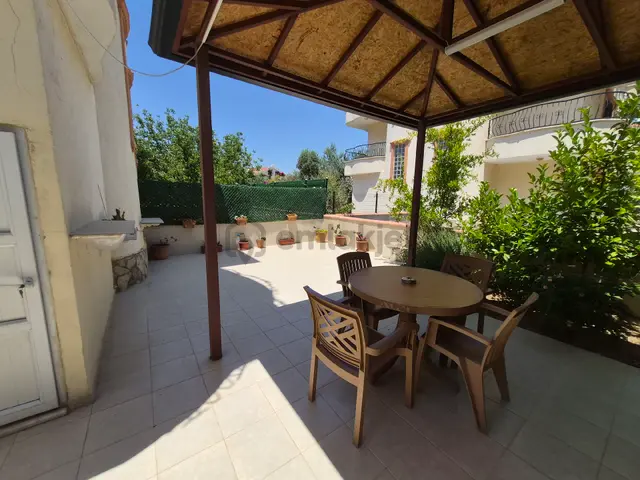Didim De Satılık Altınkum Mahallesinde Yeşilkent Te 3+1 Tripleks Villa 4