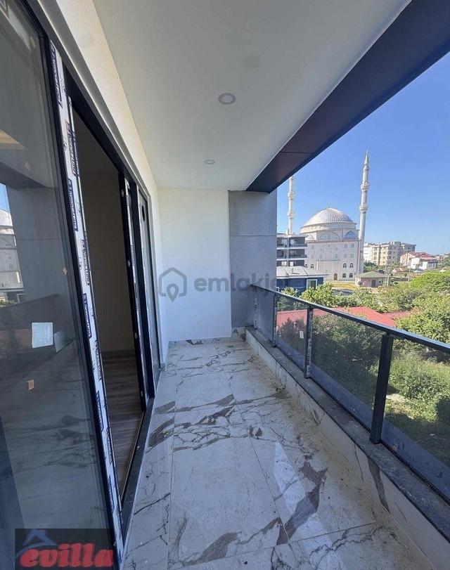Çakırlarda Krediye Uygun Havuzlu Sitede 1+1 Lüks Satılık Daire 5
