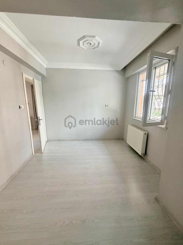Familyadan Vialand Yakını 2+1 Balkonlu 90m2 Yüksek Giriş Daire 5