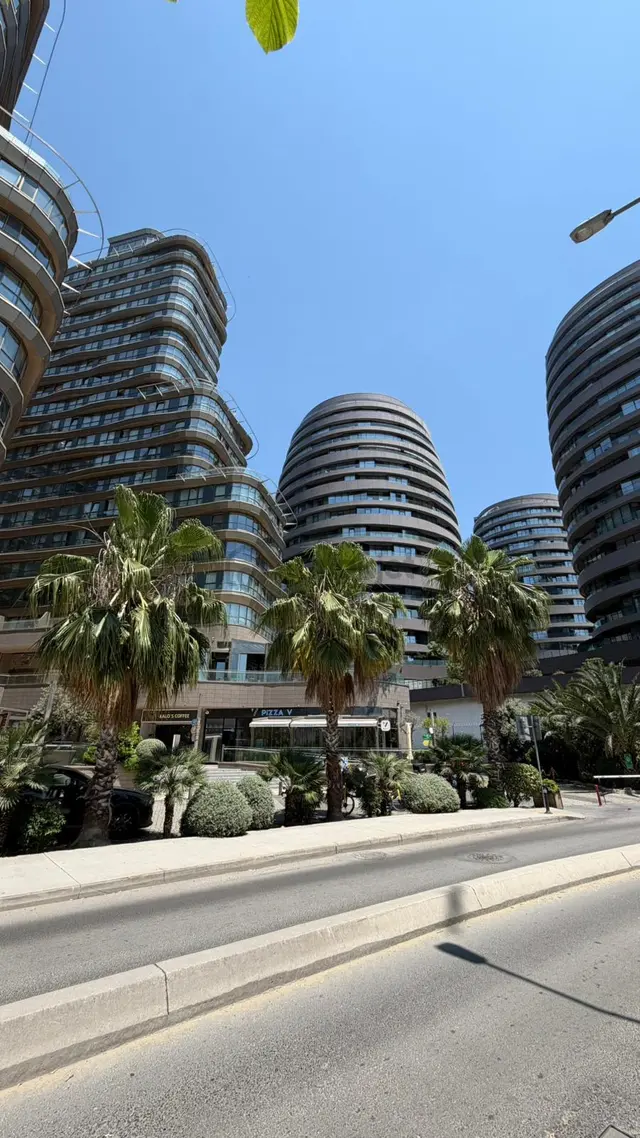 Nef 22 Ataköy E-5 Metro Yanı Prestijli Konum 1+1 Satılık Daire 3
