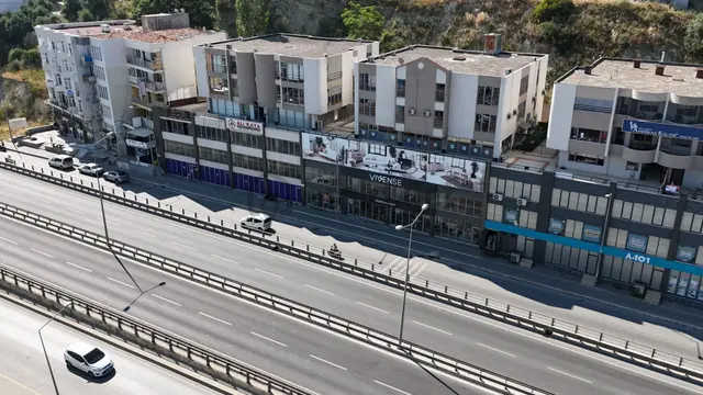 Tıcaret Odası Yakını Ersoy Iş Merkezınde 140 M2 Kıralık Ofıs 2