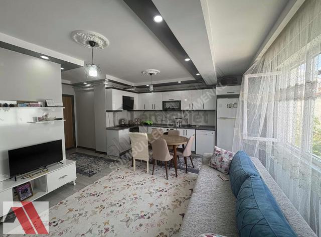 Sümbüller'den Cadde Yakını Amerikan Mutfaklı 4+1 Dubleks Daire 4