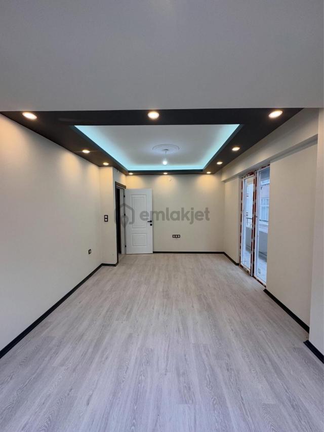 Nusratye Mah.de Acil Satılık Sıfır 2+1 Daire 4