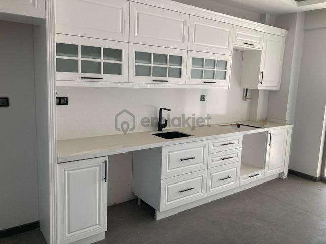 Satılık Süper Lüx Bahçe Katı 4