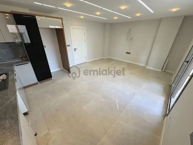 🟣 Güç Gayrimenkul'den Güre'de Denize 400m Geniş Teraslı Ebeveynli Lüx 4+1 Villa 3