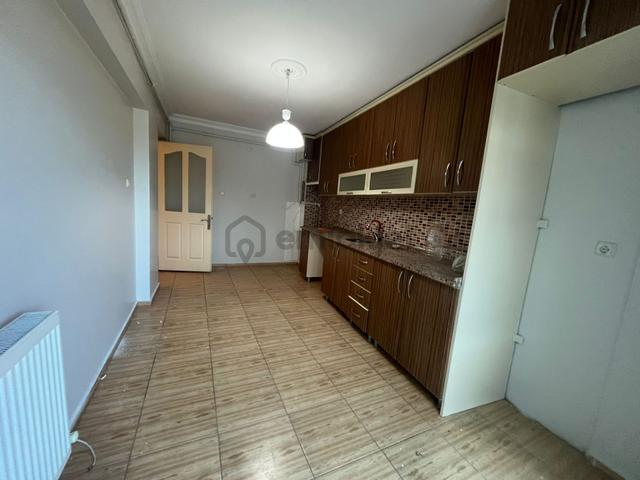 🏡barbaros Mahallesi 🏡 Satılık Daire ✅3+1 140m2 M2 3 Katlının 3 Katı ❇️full Özelikli Balkonlu 5