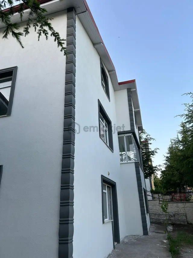 Memlik Güneykent Sitesinin En İyi Konumunda Manzaralı Villa 4