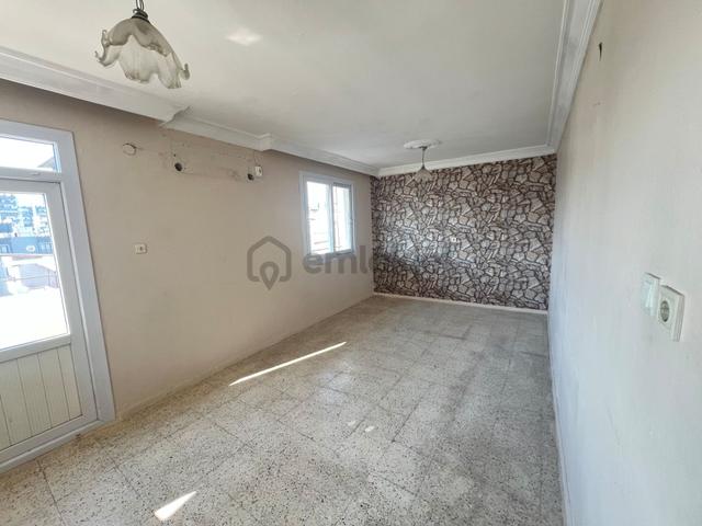 Prestij'den Aydınlıkevler'de Geniş Teraslı Forum Civarlı 2+1 4