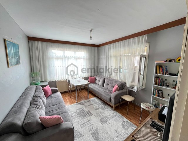 Emniyetevler'de Metroya 8dk,2+1,85m2,2.kat,balkonlu Artum'dan Emniyetevler'de Metroya 8dk,2+1,85m2,2.kat,balkonlu Artum'dan