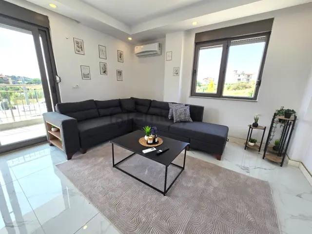 İdamax Suites ' Ten Side Evrensekide Havuzlu Kiralık Lüks Daire 3
