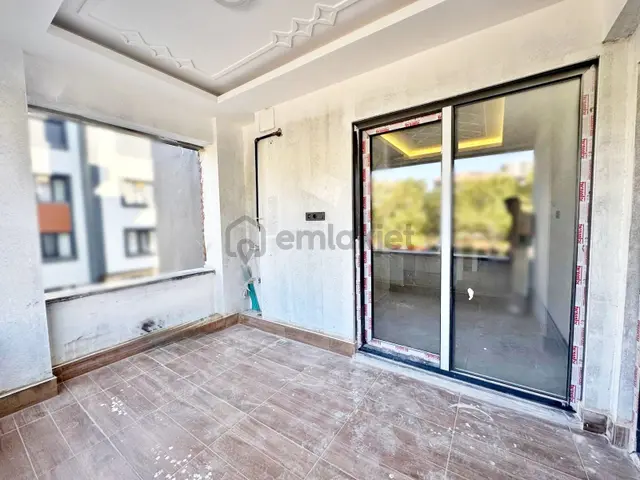Karacaahmet Park Cepheli Az Katlı Sıfır Emsallerinden Geniş 2+1 5