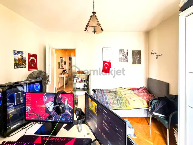 Çalışlar Cad. Ve Ömür Plaza Yakını 3+1 140m2 Masrafsız Daire 3