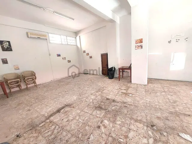 Kuşadası Türkmen'de Sahile 3 Dk 50 M2 Kiralık Dükkan 3