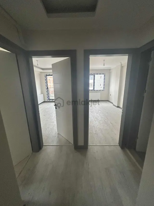 İzmir Selçuk'ta 2+1 Sıfır Kiralık Aslanlı Havuzda Merkezde 5