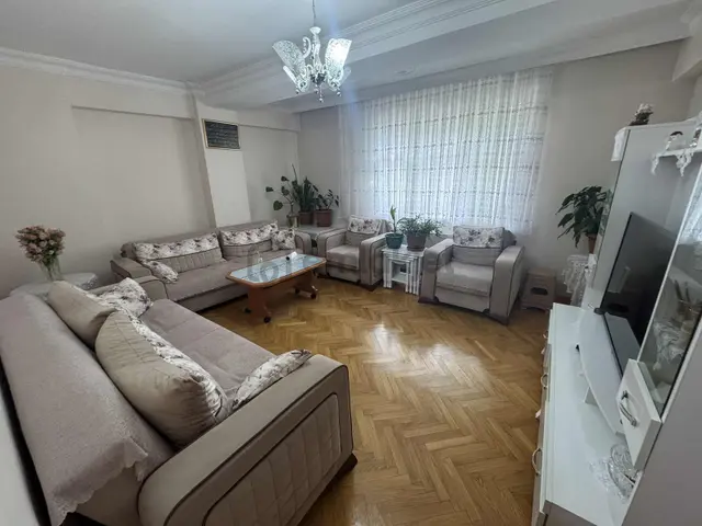 Atatürk Mahallesi Salı Pazarında 2+1 Krediye Uygun 110m² 1.kat 2