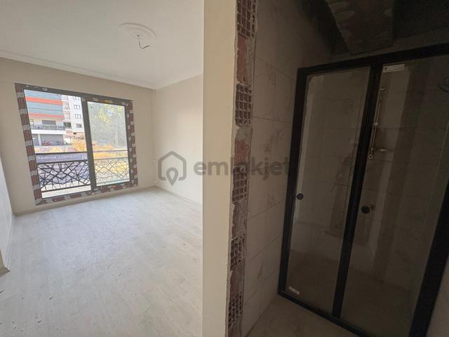 Yeni Mahallede 2+1 Ara Kat Kapalı Mutfak Sıfır Daire 3