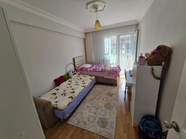 Çorlu Muhittin Mh. Masrafsız Satılık 3+1 Ara Kat Daire 4