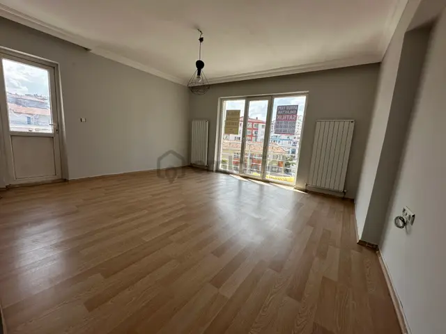 Mamak Cengizhanda Yapılı 3+1 Kiralık Daire Ful Güney Cephe 3