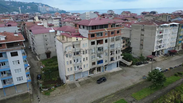 Trabzon Araklı Merkez'de Satılık Dubleks Daire Trabzon Araklı Merkez'de Satılık Dubleks Daire 1