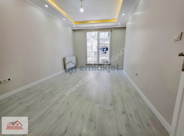 Mimar Emlak'tan Satılık 2+1 80m² Yeni Boş 1. Kat Daire Mimar Emlak'tan Satılık 2+1 80m² Yeni Boş 1. Kat Daire