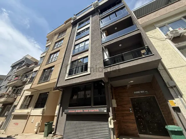 Bm Real Estate Hacıilyas'da Satılık Sıfır Ayarında 1+1 Daire