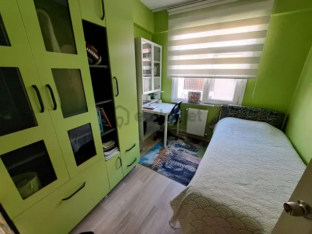 Maltepe Küçükyalı Çınarda Satılık 3+1 3.kat Balkonlu Güney Daire 2
